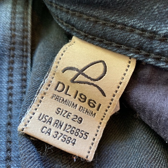 DL1961 Kate Slim Straight Jeans - Picture 5 of 5